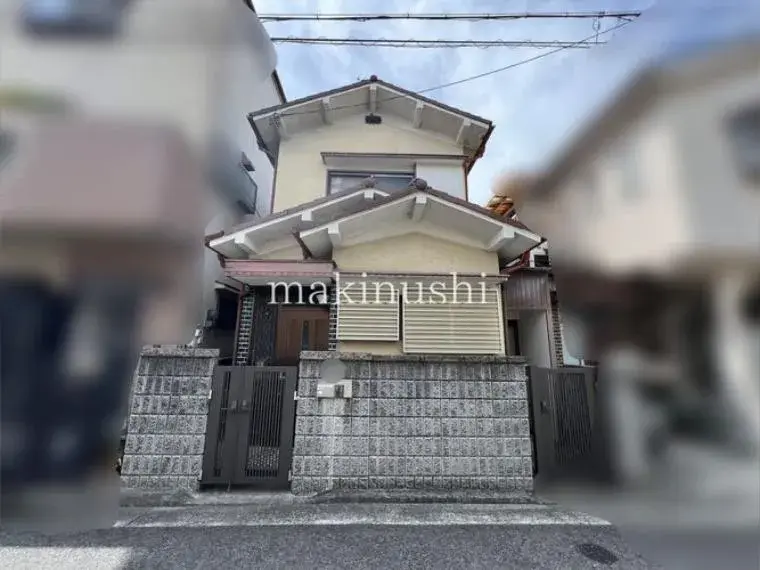 Akiya in Osaka