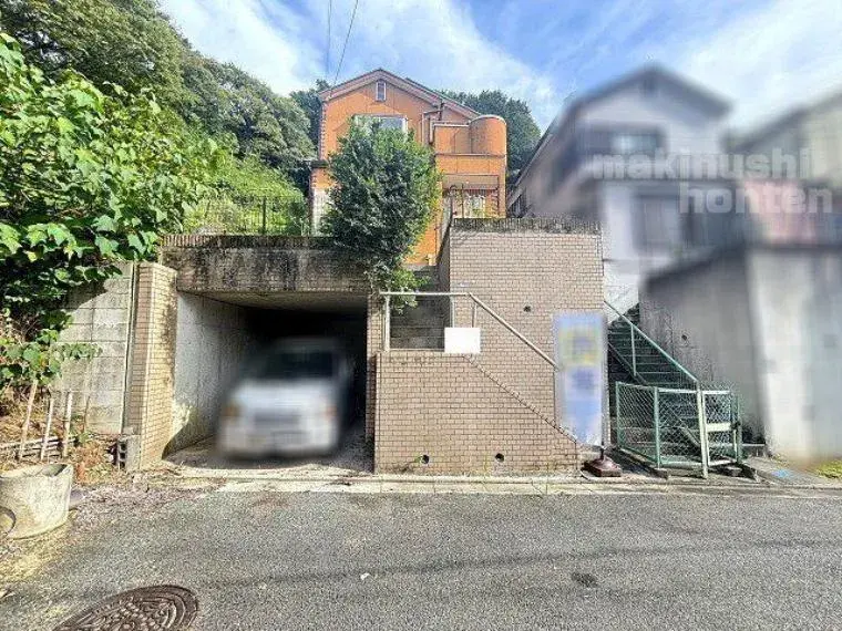 Akiya in 柏原市