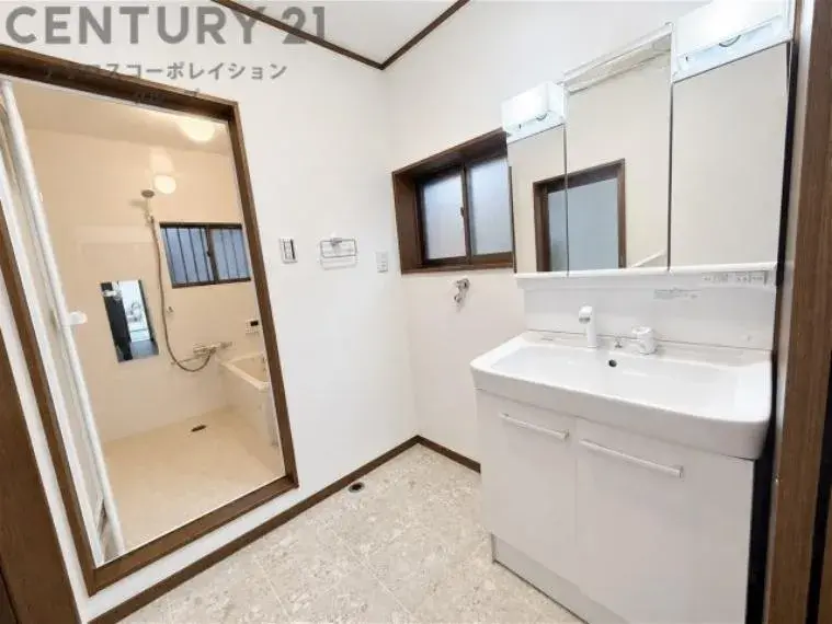 4DK مدينة أماغاساكي محافظة هيوغو (29)