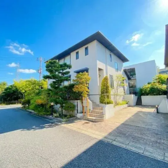 Akiya in 宝塚市