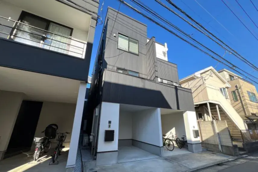 Akiya in Tokyo