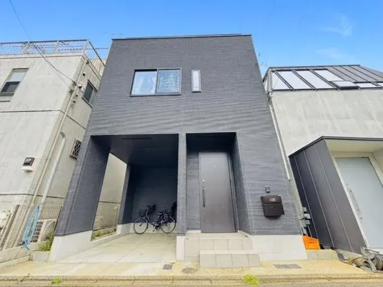 Akiya in Tokyo