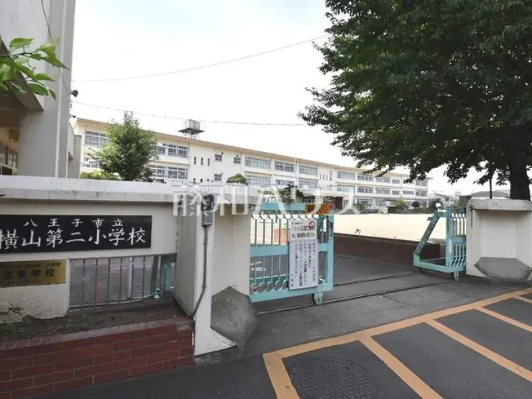 5 chambres, pièce de service, salon/salle à manger/cuisine, rangement, Propriété avec véranda, Ville de Hachioji, Tokyo (2)