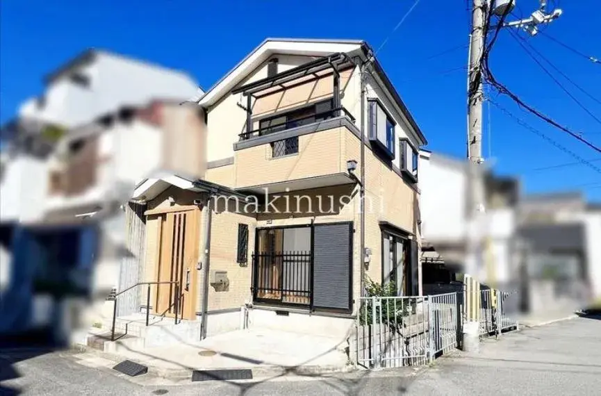 Akiya in Osaka