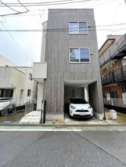 Akiya in Tokyo