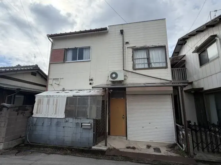 Akiya in Kagawa