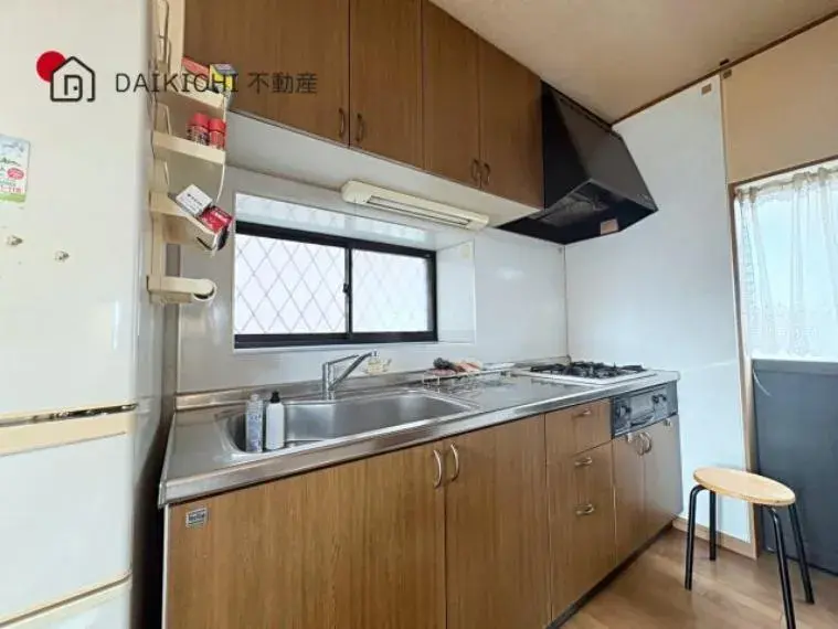 Propiedad de 4 dormitorios, salón, comedor y cocina en la Ciudad de Konosu, Saitama. (21)