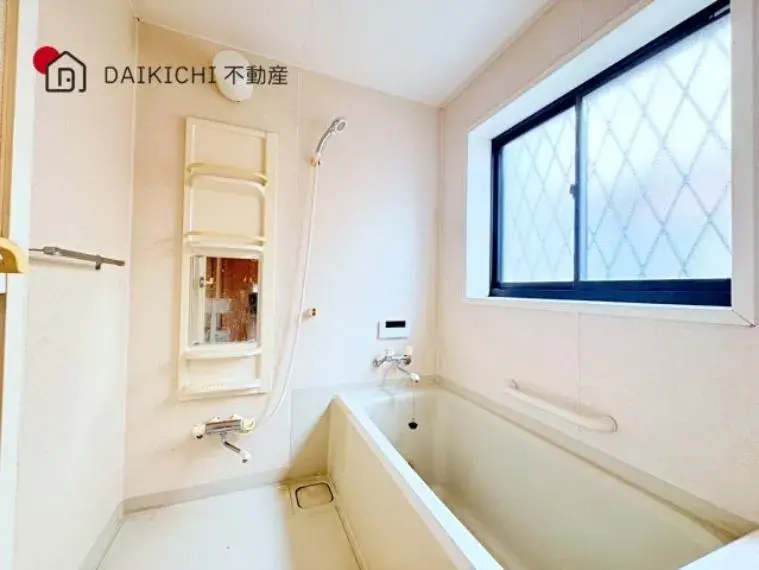 Propiedad de 4 dormitorios, salón, comedor y cocina en la Ciudad de Konosu, Saitama. (22)