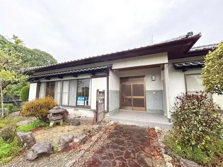 Akiya in 飯塚市