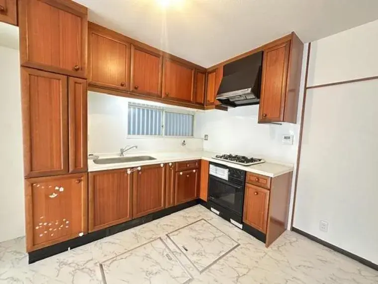 4LDK Property Neyagawa City, Osaka Prefecture (11)