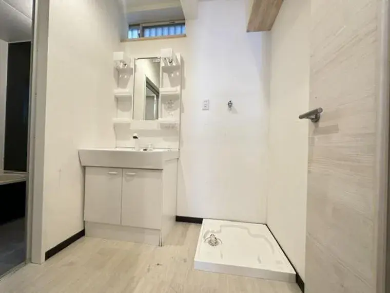 4LDK Property Neyagawa City, Osaka Prefecture (13)