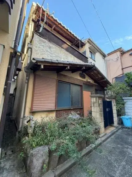Akiya in Osaka