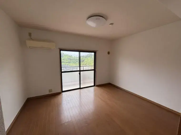 Ensemble immobilier de 32 logements 1K, ville de Kitsuki, préfecture d'Oita (2)