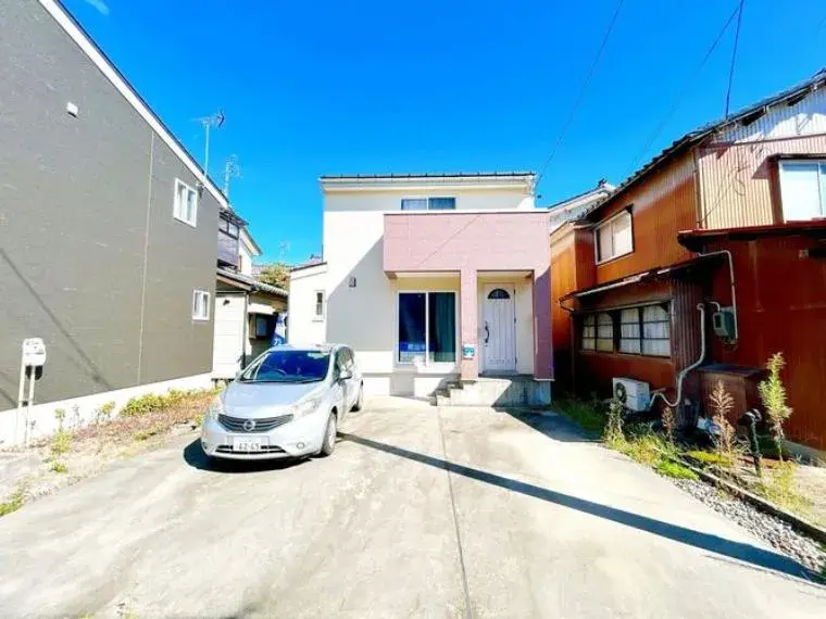 Akiya in 三条市