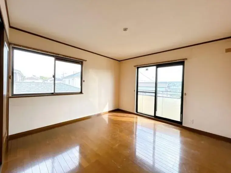 5LDK
海部郡蟹江町
爱知县 (15)