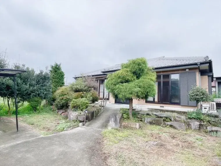 Akiya in Gunma