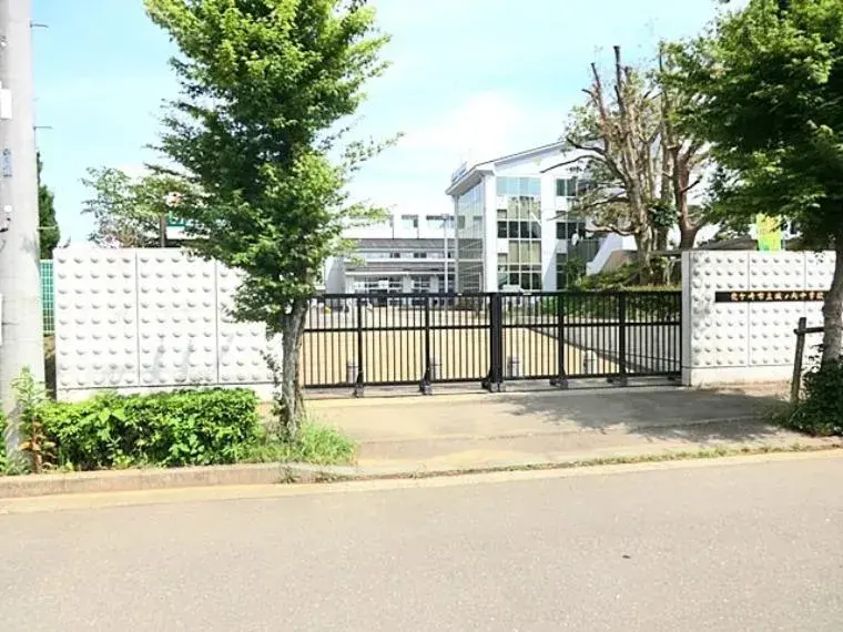 3LDK Esquina de tatami de 2.8 tatamis, Vestidor, Armario de entrada, Ciudad de Ryugasaki, Prefectura de Ibaraki (18)