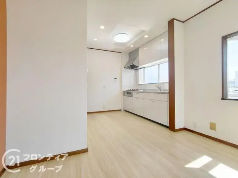 5DK Property Neyagawa City Osaka Prefecture (18)