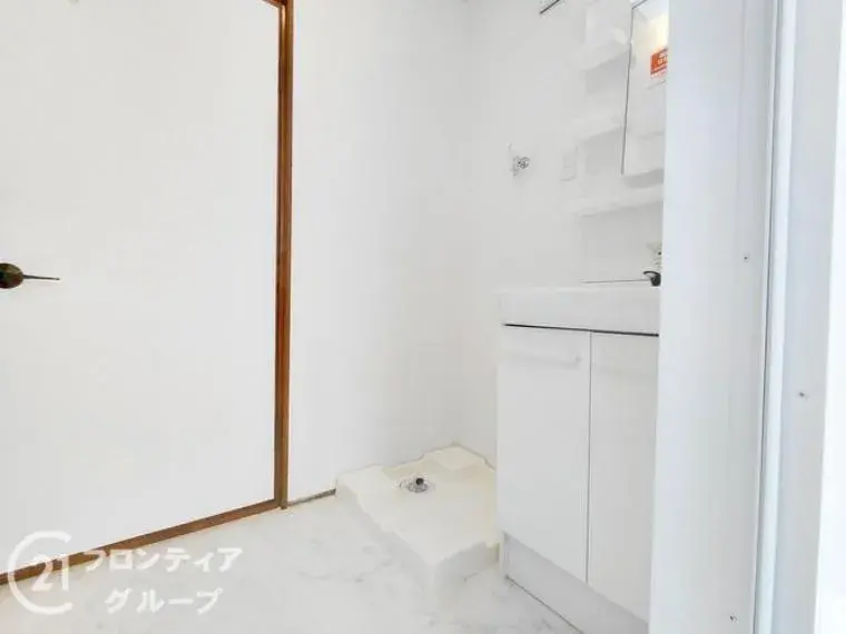 5DK Property Neyagawa City Osaka Prefecture (26)