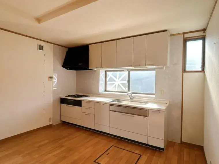 5LDK Property Uki City Kumamoto Prefecture (20)