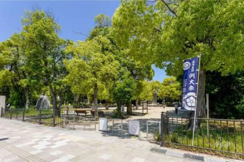 3LDK Shimamoto-cho Osaka (13)