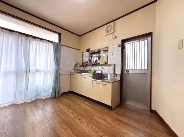 3DK Property Neyagawa City Osaka Prefecture (6)