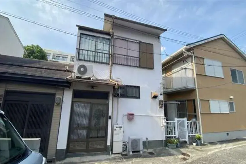 Akiya in Osaka