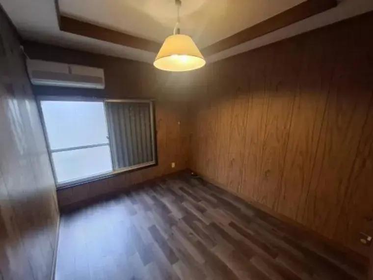 Propiedad 5DK
Ciudad de Sakai, Barrio Higashi
Prefectura de Osaka (8)