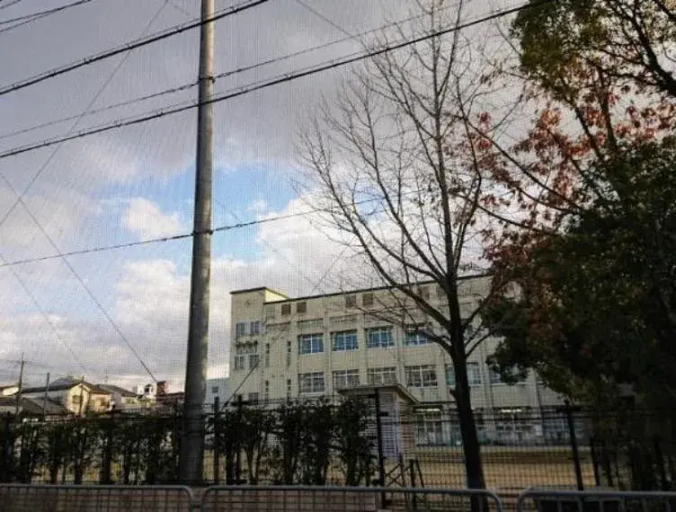 4室1储物间1客厅1餐厅1厨房房产 京都府京都市中京区 (16)