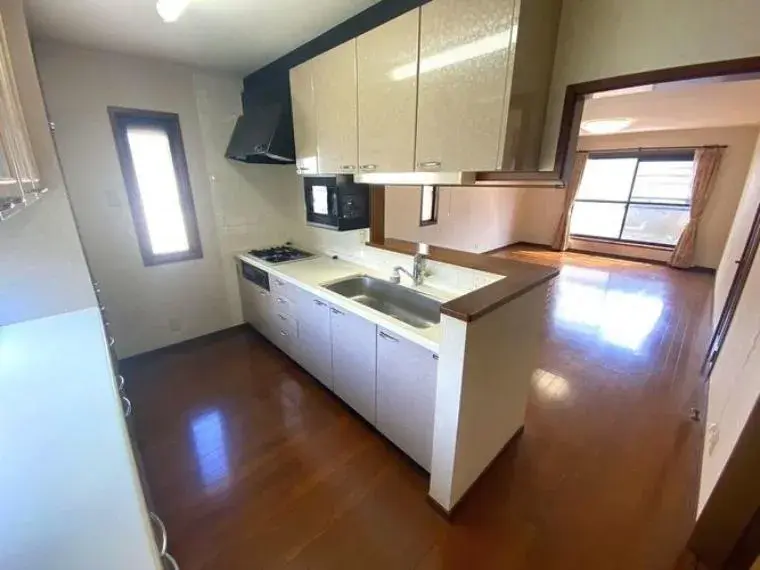7SLDK Neyagawashi Osaka Prefecture (13)