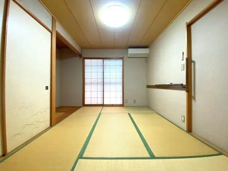 7SLDK Neyagawashi Osaka Prefecture (10)