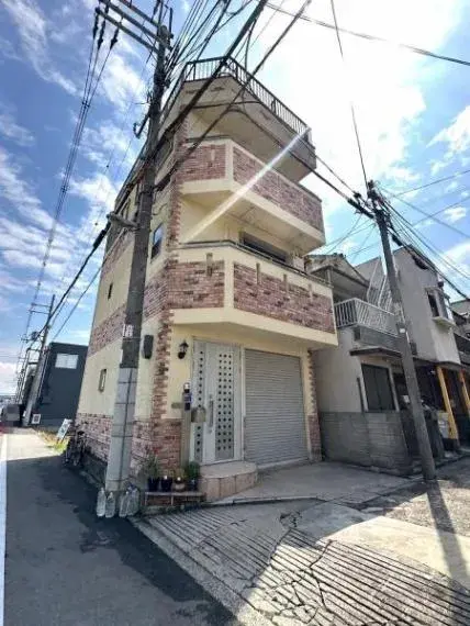 Akiya in Osaka