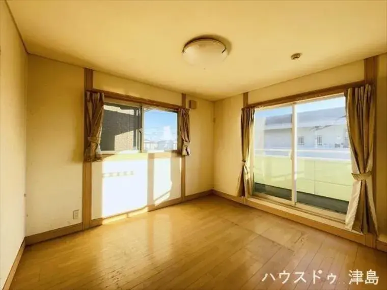 2LDK Property Tsushima City Aichi Prefecture (12)