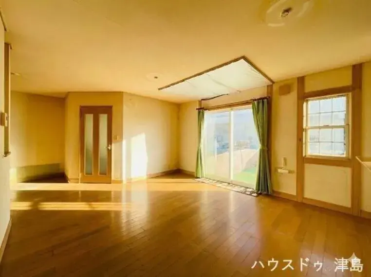 2LDK Property Tsushima City Aichi Prefecture (10)
