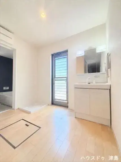 4SLDK Property Aisai City Aichi Prefecture (11)