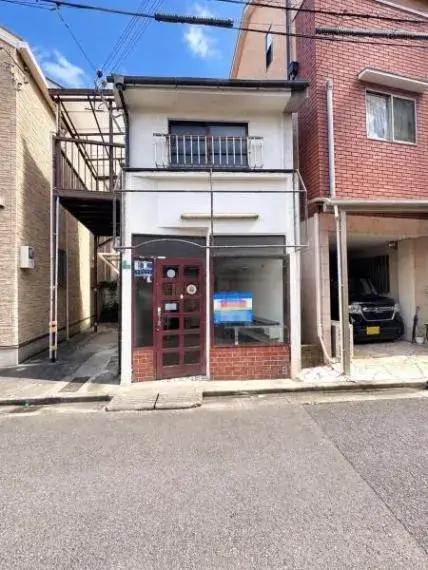 Akiya in Osaka