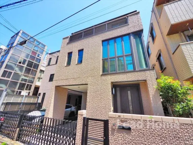 5 dormitorios, salón, comedor, cocina y sala de servicio Minato-ku Tokio (6)