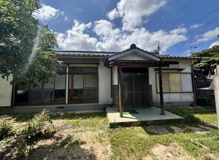 Akiya in Fukuoka