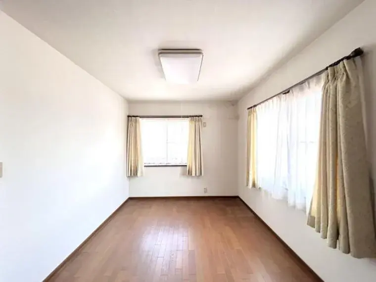 4SLDK
高松市
香川县 (13)