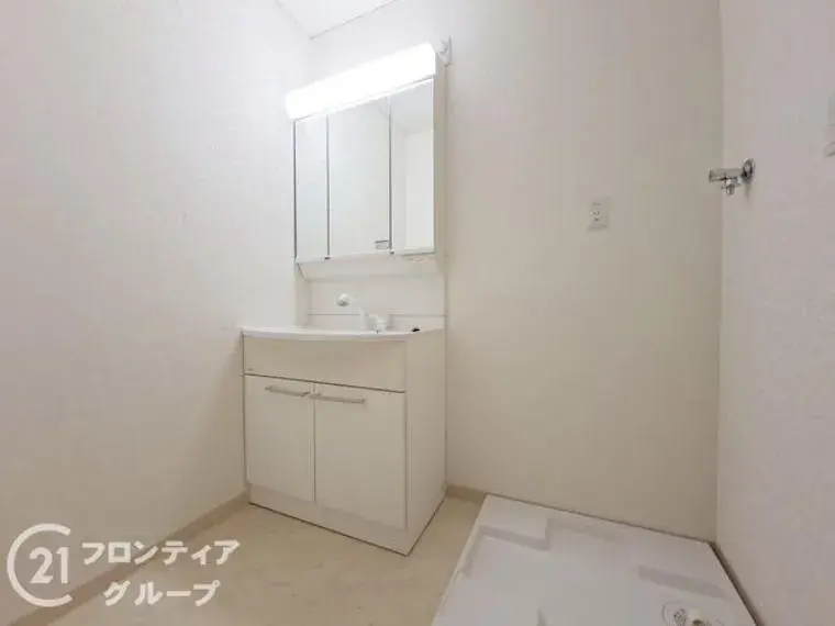 2DK Property Nagaokakyo City Kyoto Prefecture (27)