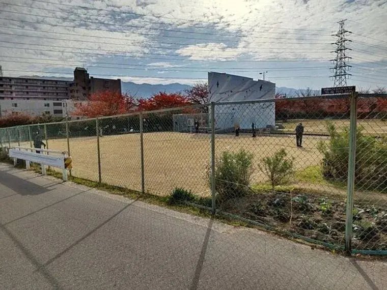 三室两厅一厨
东大阪市
大阪府 (2)