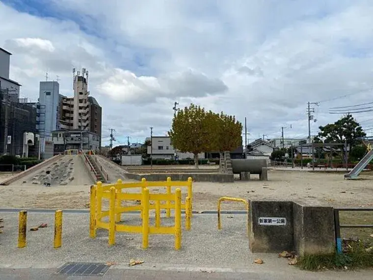 三室两厅一厨
东大阪市
大阪府 (10)