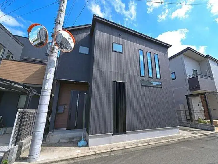 Akiya in Osaka