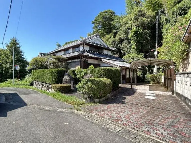 Akiya in Fukuoka