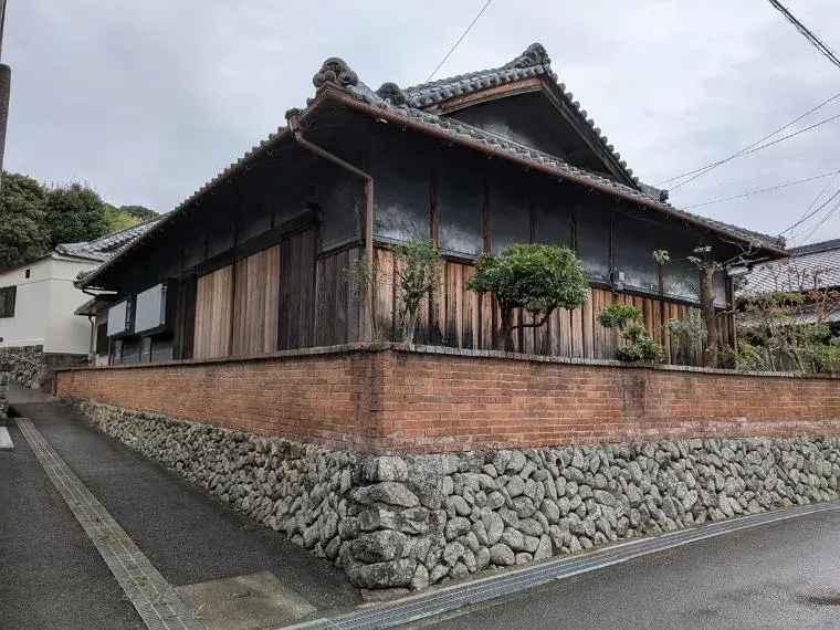 Akiya in Osaka