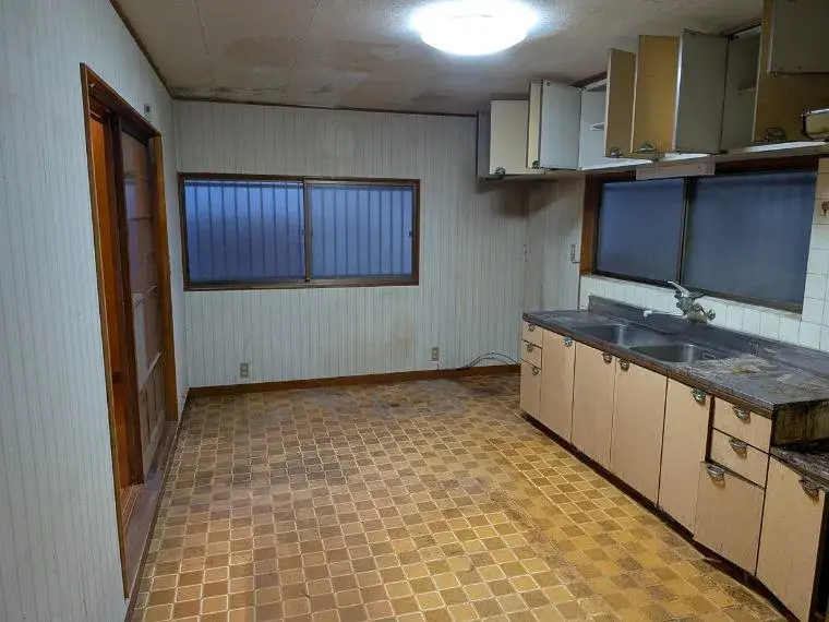 7DK Property Izumi City Osaka Prefecture (20)