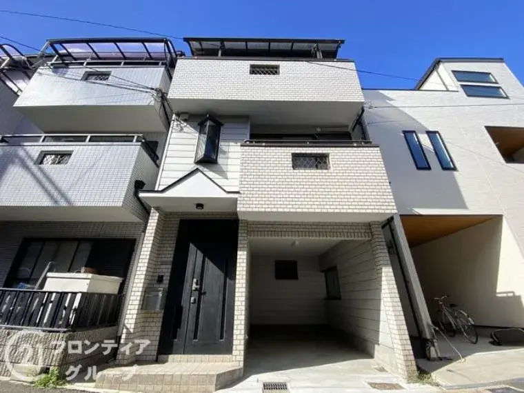 Akiya in Osaka