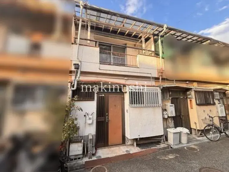 Akiya in Osaka