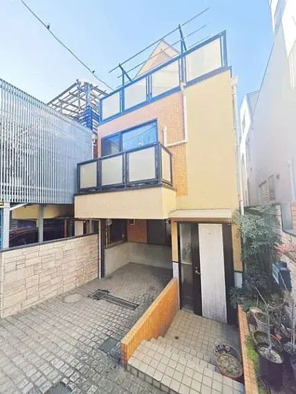 Akiya in Tokyo