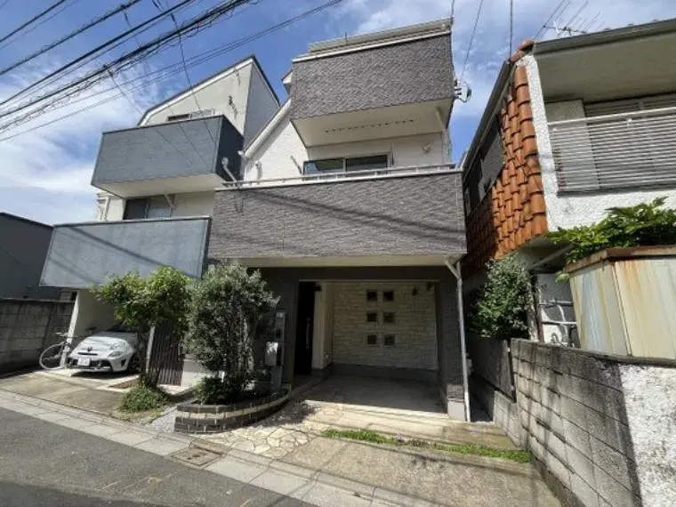 Akiya in Tokyo
